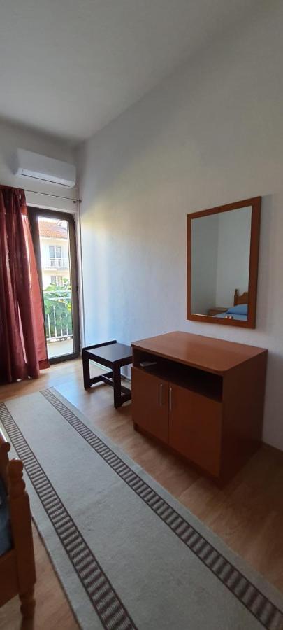 Apartmani Andela เนอุม ภายนอก รูปภาพ