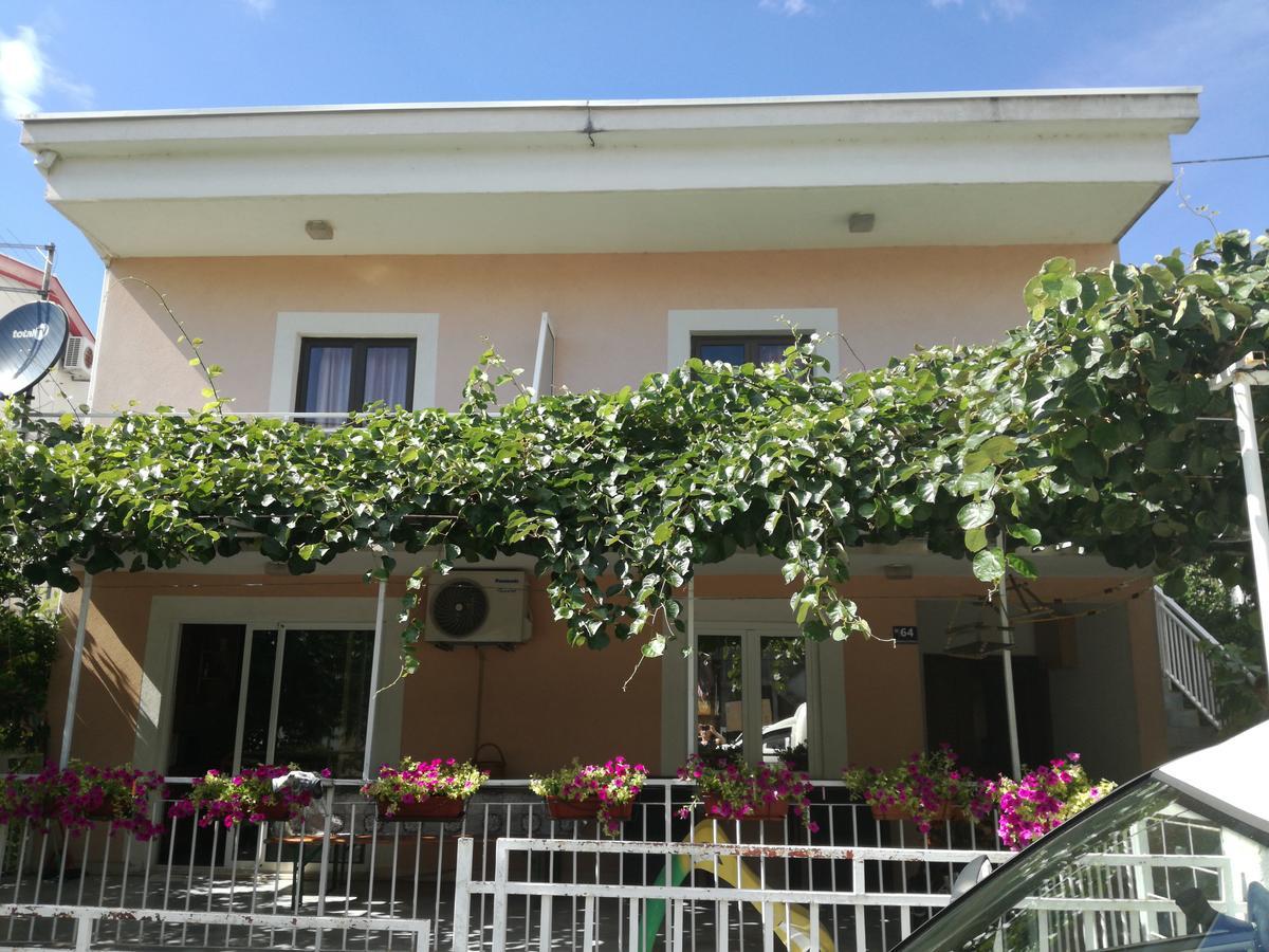 Apartmani Andela เนอุม ภายนอก รูปภาพ