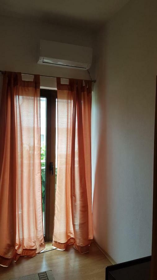 Apartmani Andela เนอุม ภายนอก รูปภาพ